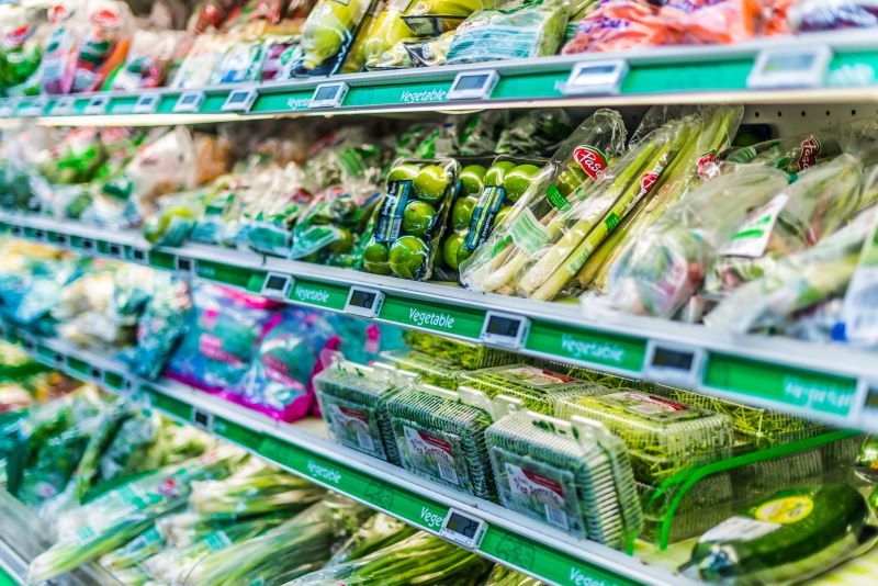 France Bans Plastic Packaging for Most Fruits & Veggies