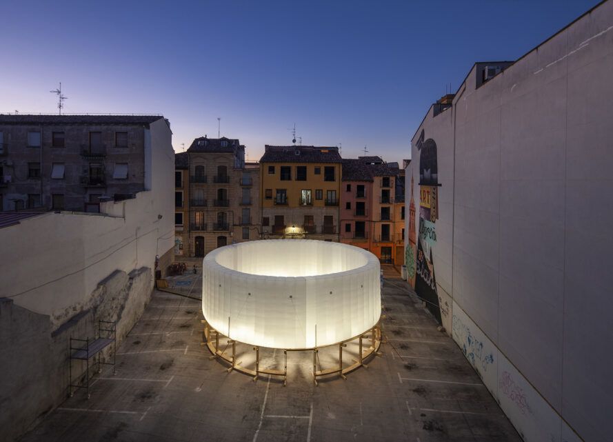 Eye-catching inflatable design is set in any urban square