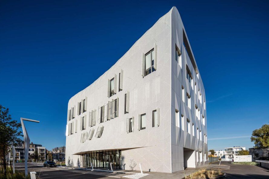 This innovative medical building resembles ocean waves