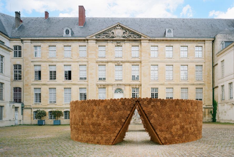 French wood art installation encourages wetland preservation