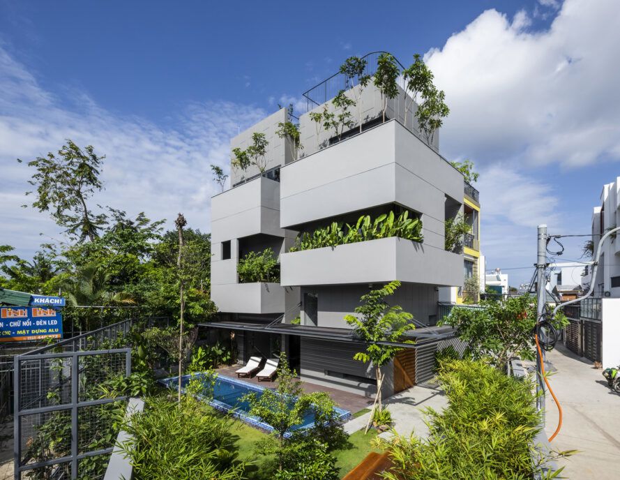 Vietnam home cools the topical heat with its passive design