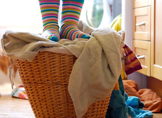 3 Natural Laundry Practices That Will Clean Your (Eco) Conscience Too