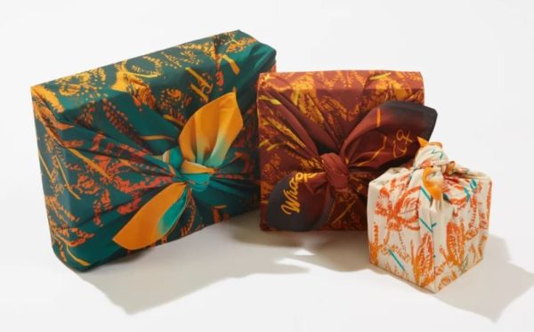 11 Low-Waste Gift Wrapping Alternatives to Buy or DIY