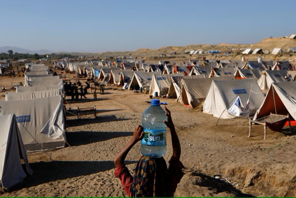 Wars and climate change are pushing the number of internally displaced people to record-highs