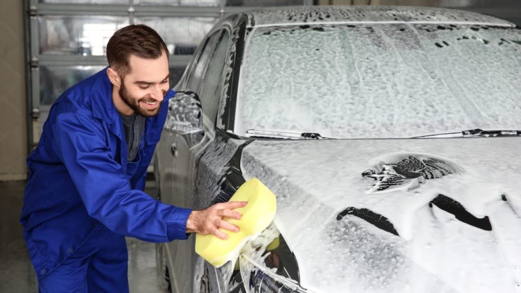 Wash Your Car With Earth-Friendly Results